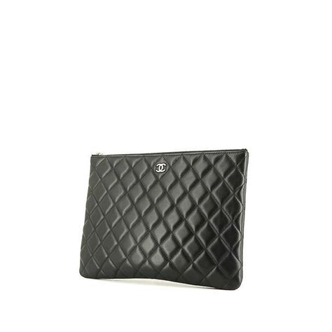 pochette chanel homme|chanel clutch with hand strap.